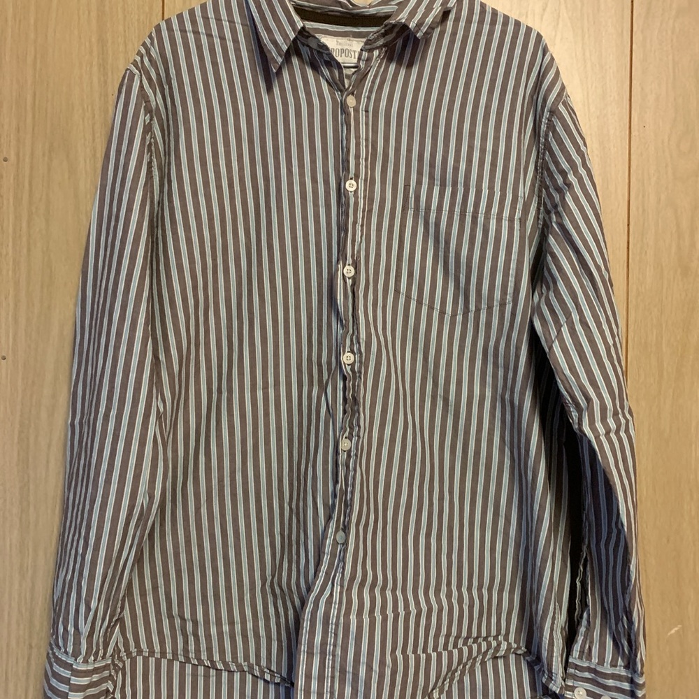 Brand: Aeropostale size: L